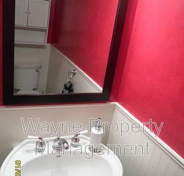 112 Virginia Ave — Photo 12
