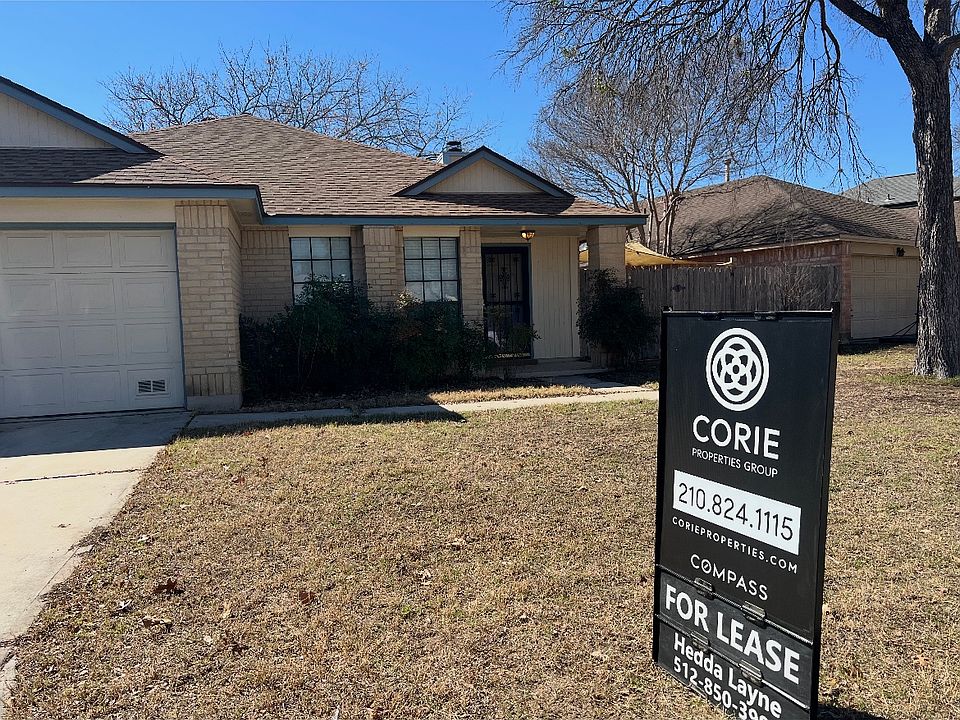 1st image of 10866 Lake Path Dr