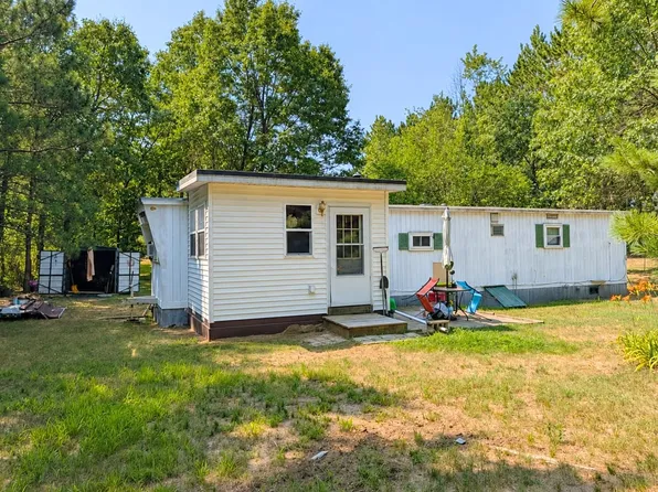1136 S Buttercup Ct, Friendship, WI 53934