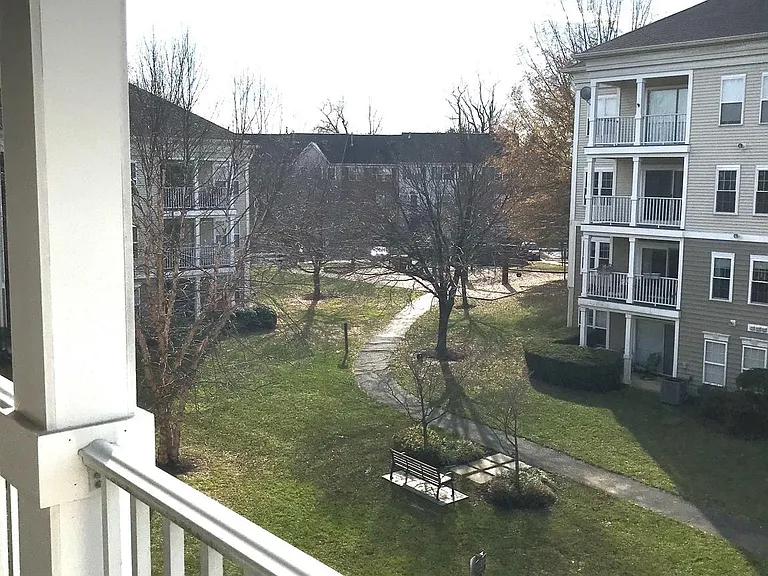 13304 Kilmarnock Way #4-C — Photo 22