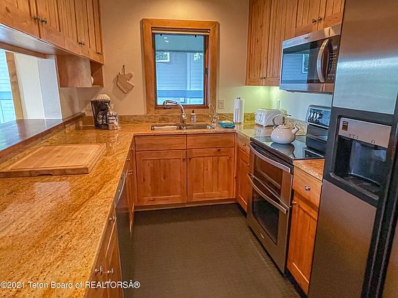 5th image of 3605 W Michael Dr #B-5