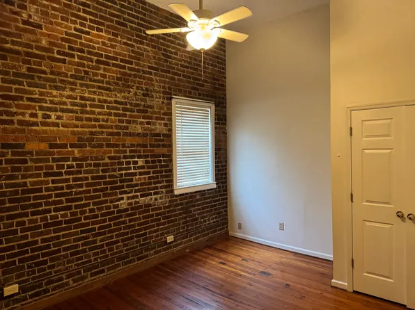 115 W Main St APT 6, Whiteville, NC 28472