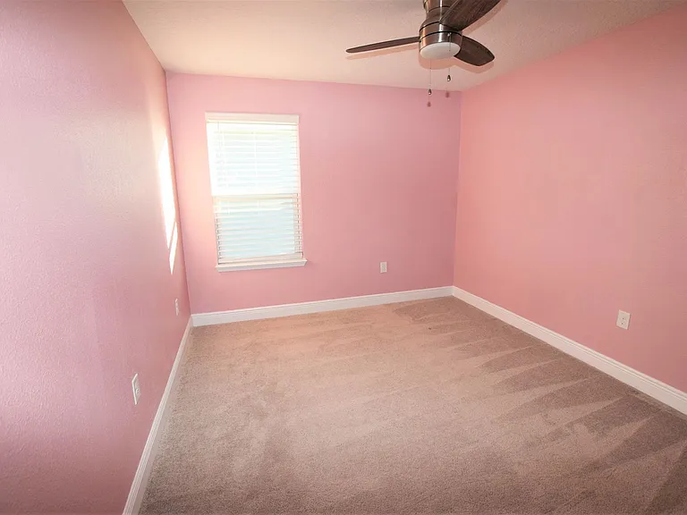 4358 Silver Creek St — Photo 17