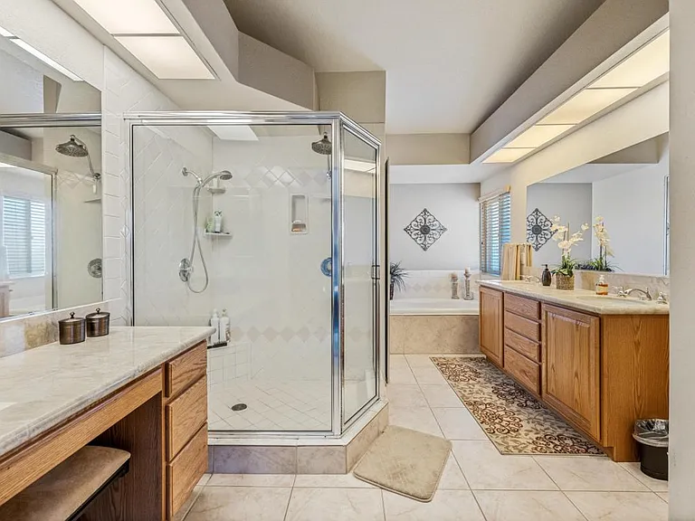 49035 Tango Ct — Photo 17