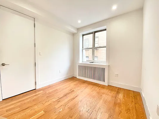 Rented by Corcoran | media 51