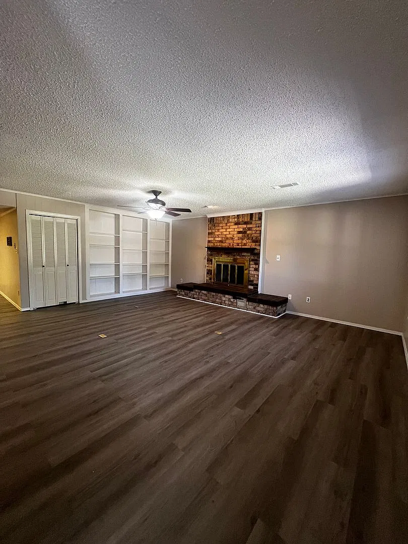 Move In Special Call Now — Photo 2