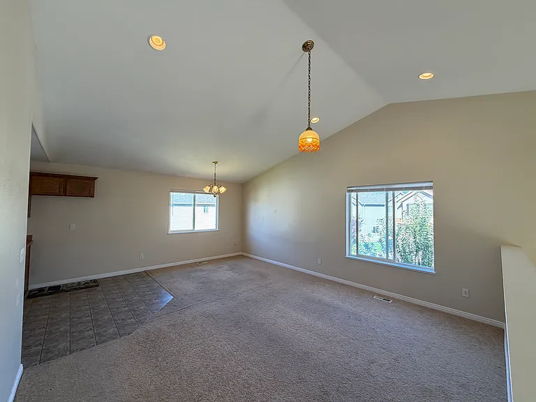 4753 E Kaylee Ct — Photo 5