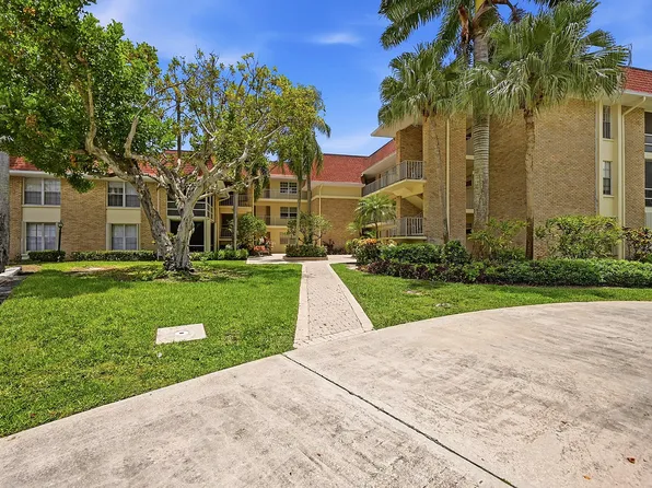 5570 Tamberlane Circle #229, Palm Beach Gardens, FL 33418
