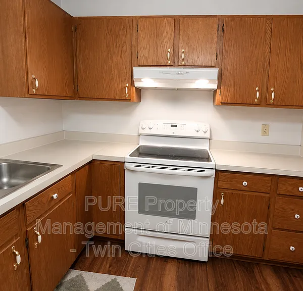 1207 Hewitt Ave #9 — Photo 3