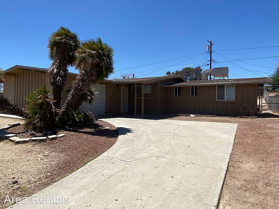 1st image of 710 Agnes Dr