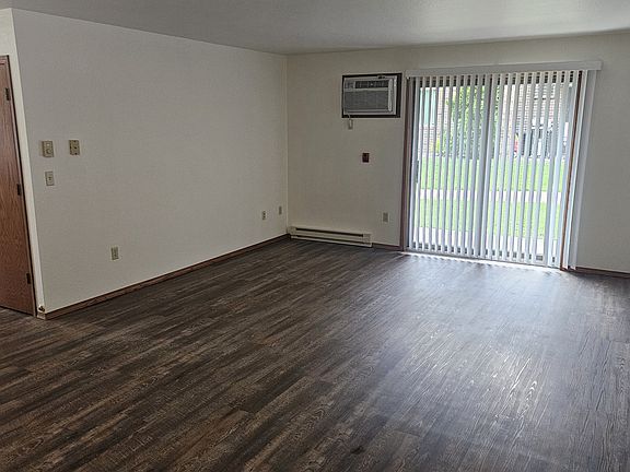 3rd image of N4067 Lena Ln #1