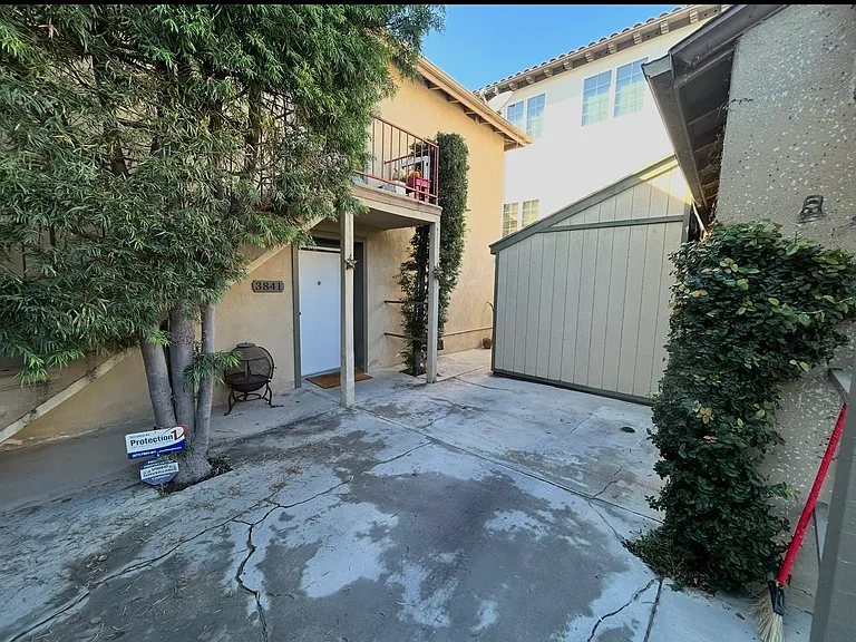 3839 Huron Ave #3839 — Photo 4