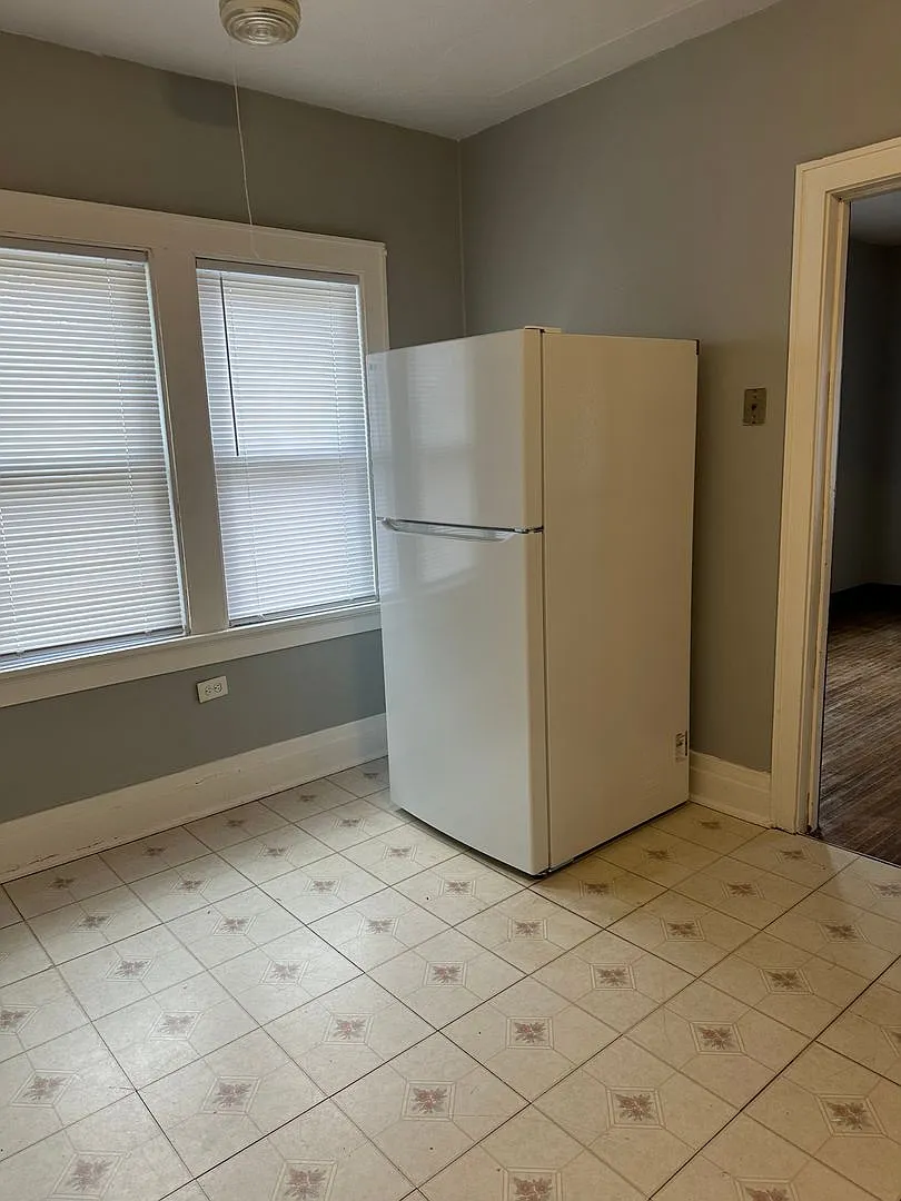 1 Bedroom Duplex for Rent 216 Pleasant Waterloo, IA — Photo 4