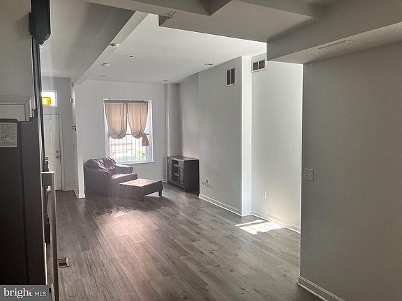 5th image of 1811 N Bouvier St