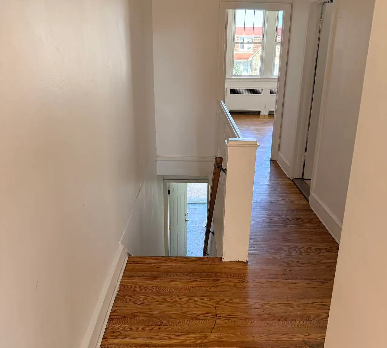 1 bed, 700 sqft, $1,000 — Photo 3