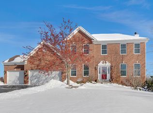 9006 Deborah Ln, Spring Grove, IL 60081