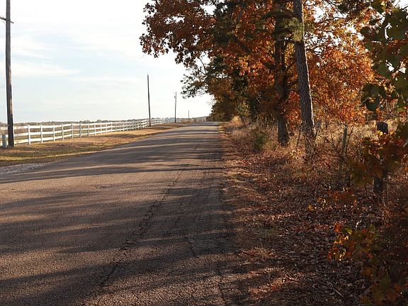 4th image of 195379 N 4380th Rd