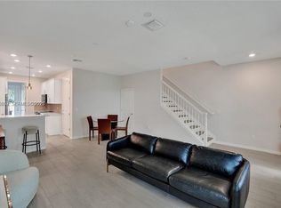 5140 Eucalyptus Dr UNIT 5, Hollywood, FL 33021