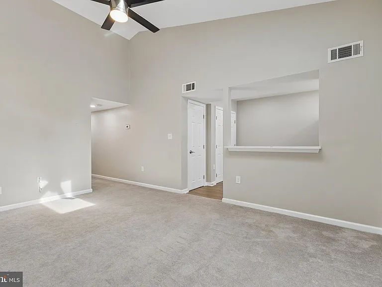2789 Bordeaux Pl — Photo 5