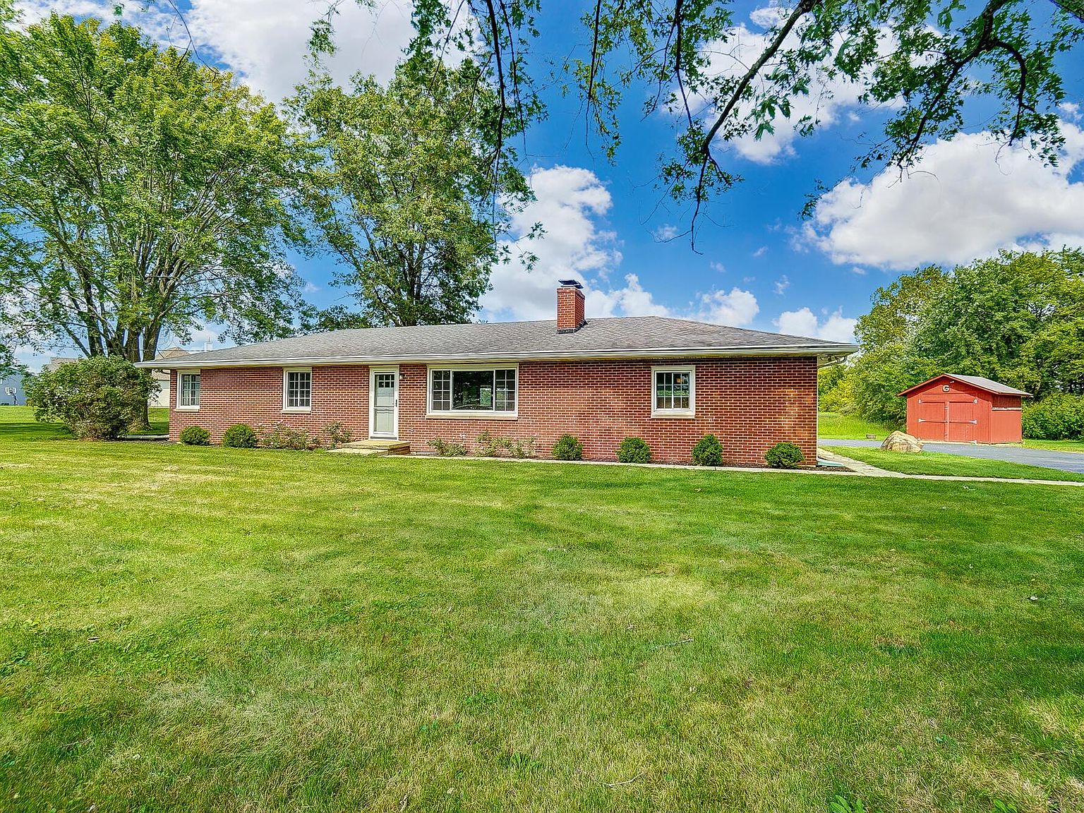 1300 Amity Rd, Galloway, OH 43119 MLS 223027437 Zillow