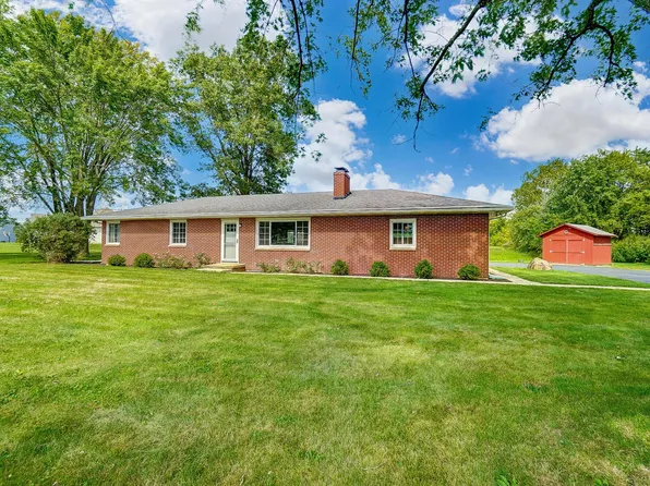 1300 Amity Rd, Galloway, OH 43119