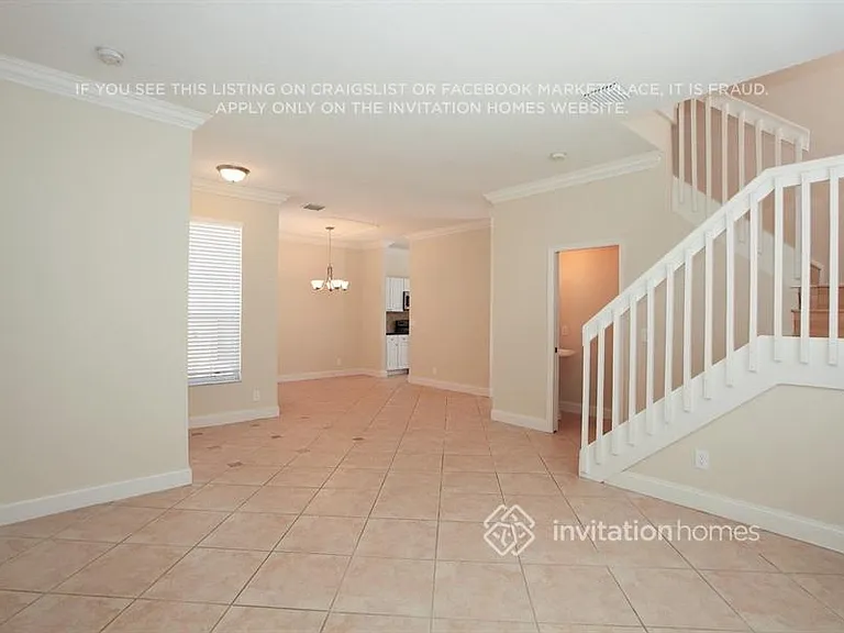 16229 SW 26th St — Photo 2