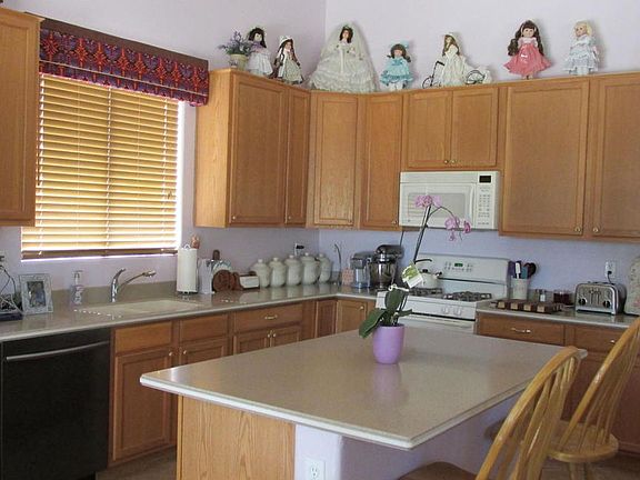 5th image of 15579 W Mescal St