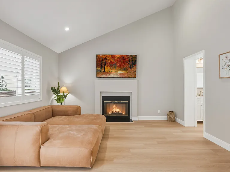 10227 Northridge Dr — Photo 11