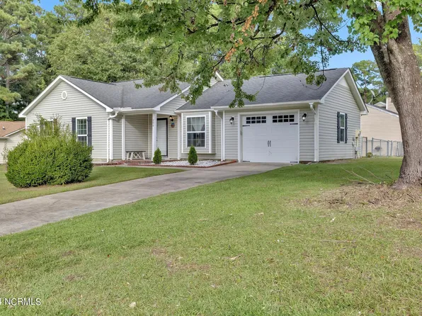 200 Rockledge Court, Jacksonville, NC 28546