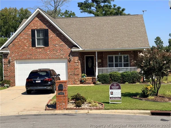 3001 Metthame Dr, Fayetteville, NC 28306