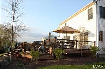 2nd image of 1910 Fox Hollow Ln