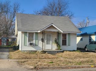 115 N Elm St, Commerce, OK 74339