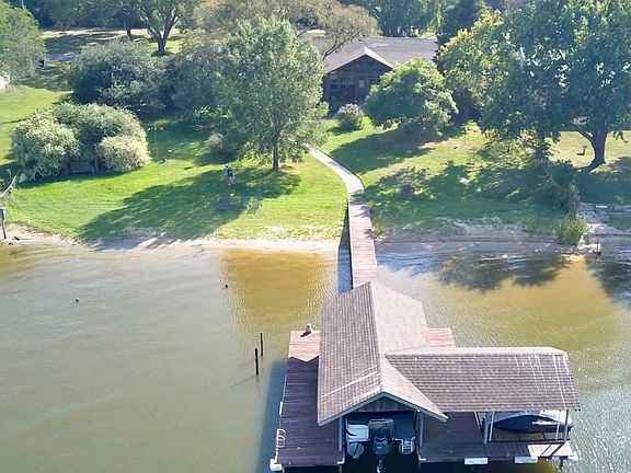 2nd image of 14351 Melody Ln