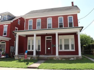 139 N State St APT 2, Ephrata, PA 17522