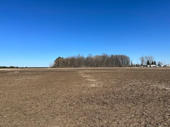 302 E Johnson Rd, Scottville, MI 49454