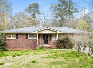 43 Pool Cir, Auburn, GA 30011