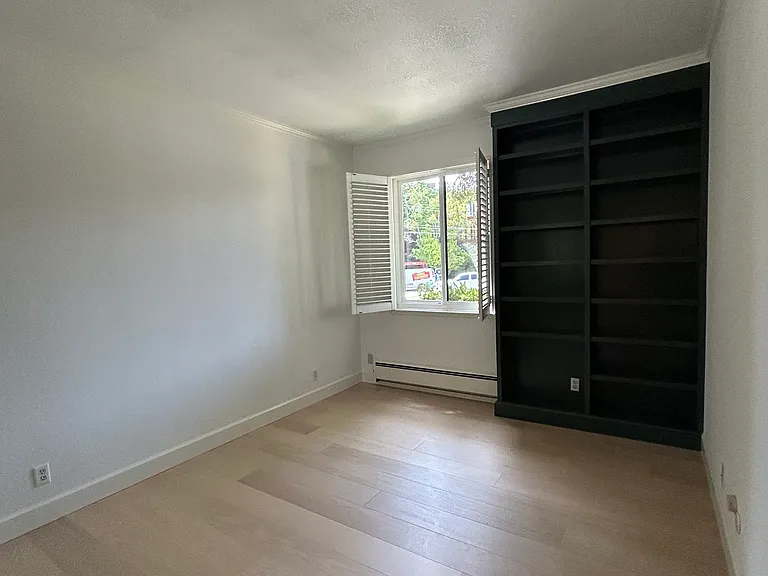 500 Almer Rd #103 — Photo 22