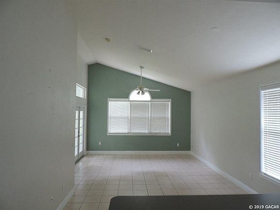 4th image of 6324 NW 109th Pl