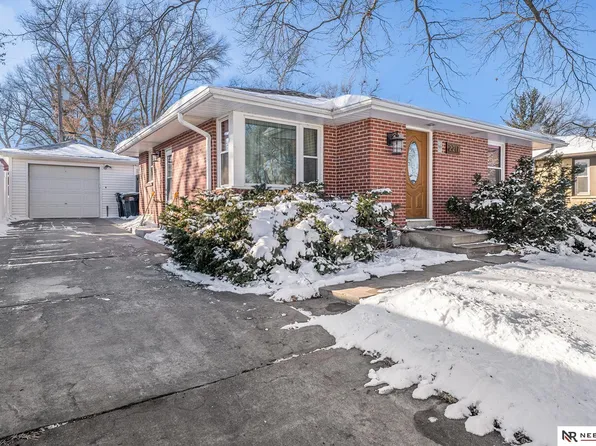 2217 S 36th St, Lincoln, NE 68506