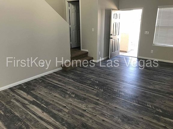4th image of 5312 Sweet William St