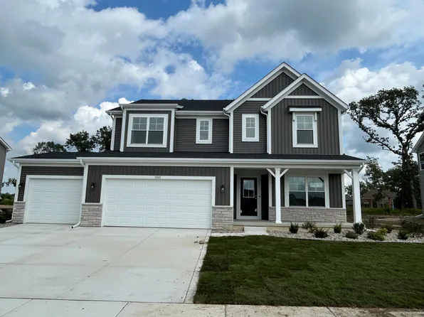 10413 Texas St, Crown Point, IN 46307