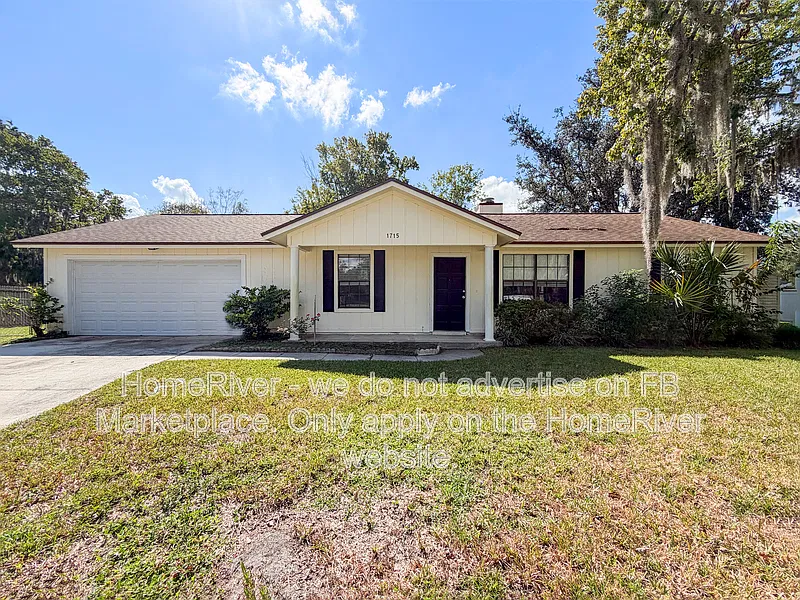 3 bed, 2.0 bath, 1392 sqft, $1,855 — Photo 1