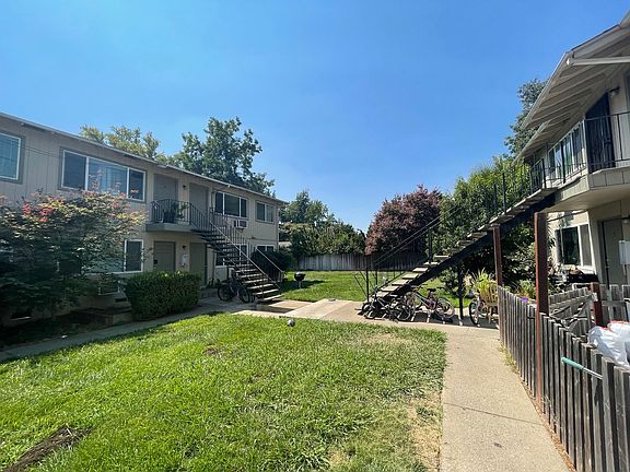 2nd image of 2485 North Ave APT 8