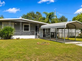 1158 County Road 439, Lake Panasoffkee, FL 33538