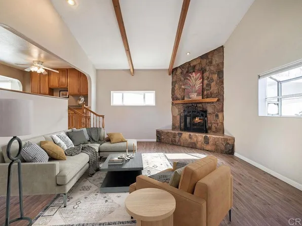 1155 S Citrus Ave, Escondido, CA 92027