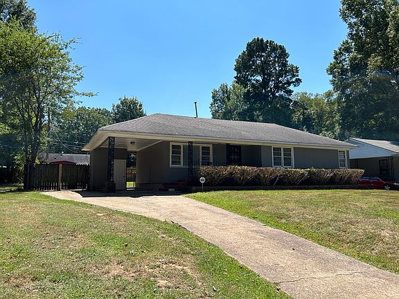 2nd image of 3994 Hermitage Dr