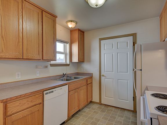 3rd image of 1293 NW Elwha St #2