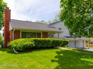 709 Grant St, Harvard, IL 60033