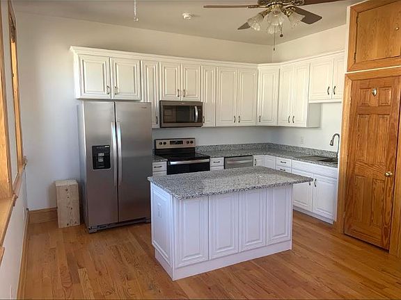3rd image of 137 W Court St #2