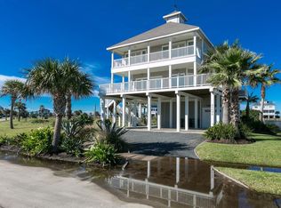 25602 Snowy Egret Dr, Galveston, TX 77554